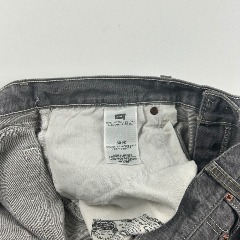 Levis 501 Mens 40x32 Original Fit Grey Faded Denim Straight Leg Jeans - Picture 5 of 7